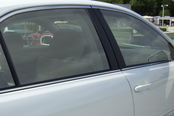 Global Premium Automotive Window Film - Ice Cool Grey 70