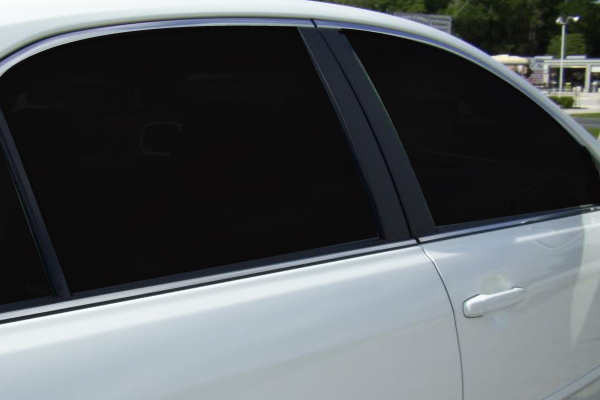 Global Premium Automotive Window Film - QDP Ceramic Charcoal 05