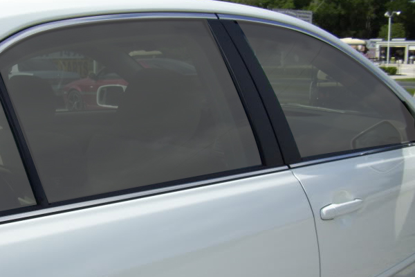 Global Premium Automotive Window Film - QDP Ceramic Charcoal 30